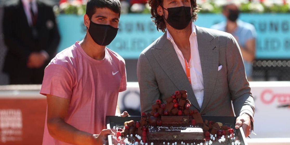 L’actualité tennis (mais pas que) de la semaine : un gâteau d’anniversaire de rêve pour Alcaraz et des nonuplés