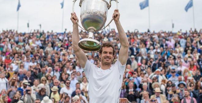 Andy Murray voit la vie en vert