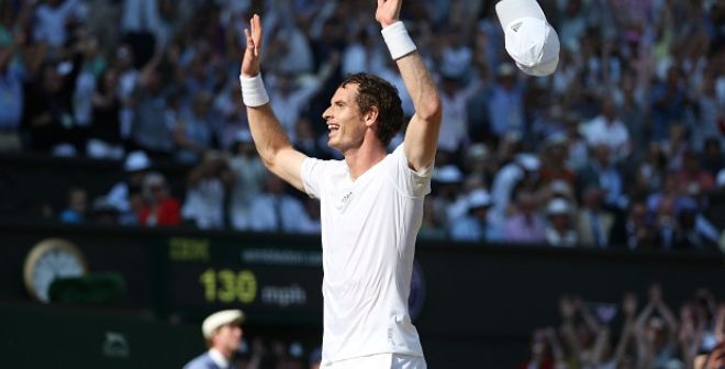 Du blanc de Wimbledon à la question du vêtement dans le tennis