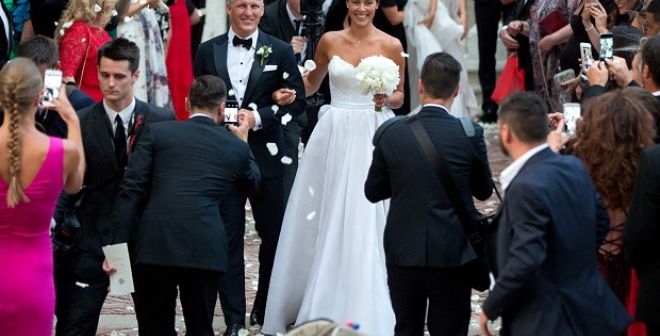 Ana Ivanovic lance la saison des mariages