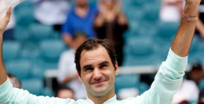 Federer surfe sur Miami