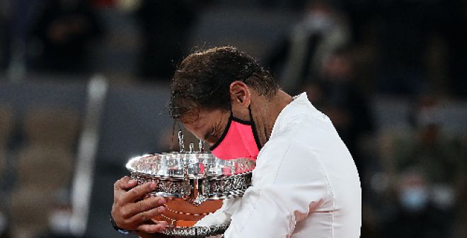 L'actu tennis (mais pas que) de la semaine : Nadal tornade, Swiatek première et un poème de Mao